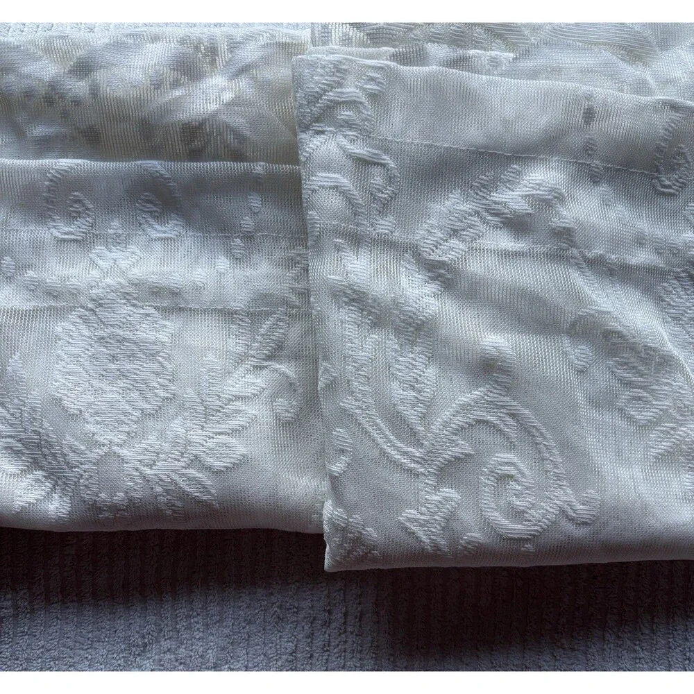 Romantic Cottage Ivory Floral Garlands Lace Curtains Scalloped Edge 2 Panels